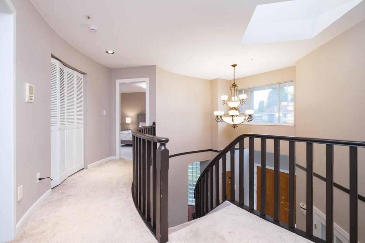 Spacious 4Br W Ensuites Mins To Downtown Yvr Ubc Vancouver Eksteriør bilde