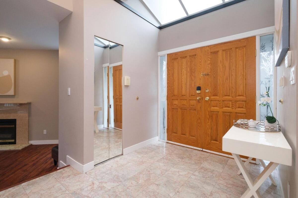 Spacious 4Br W Ensuites Mins To Downtown Yvr Ubc Vancouver Eksteriør bilde